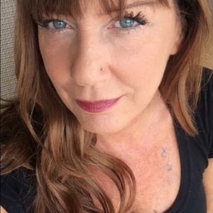 Meet your Posher, Renee